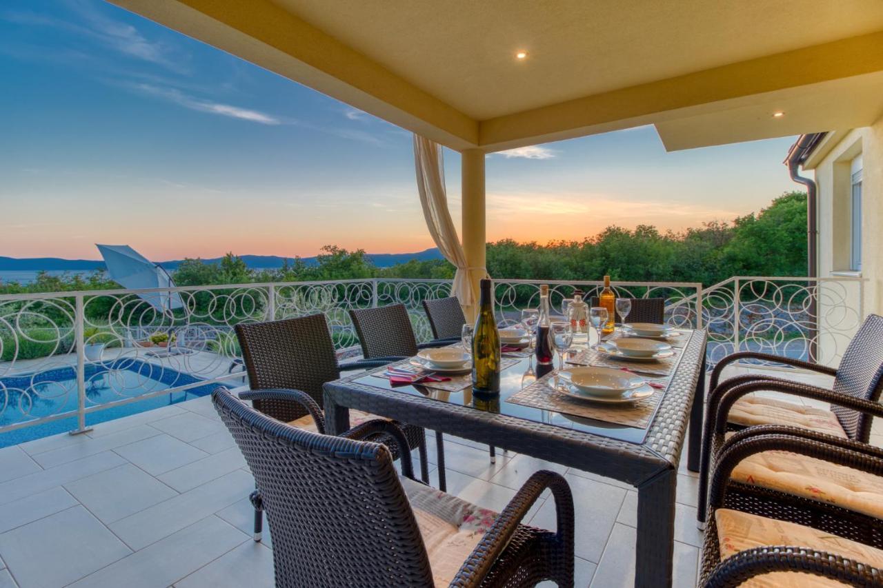 Villa Sole Omišalj Exterior foto